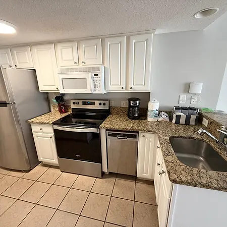 Direct Oceanfront Condos With Best Water Facilities In Paradise Resort-3